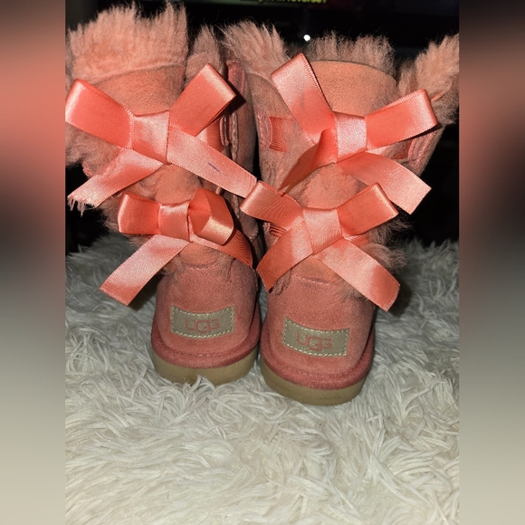 UGG Pink Winter Boots Mid-Calf Suede - Picture 2 of 4